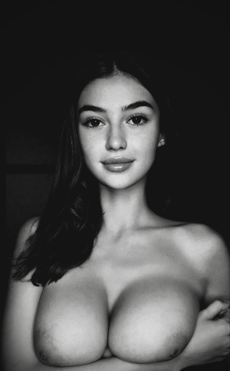 ＿＿＿＿＿＿＿＿＿＿＿
＿＿＿＿＿＿＿＿＿＿＿
◼️◻️  mood
◼️◻  art  monotone 2