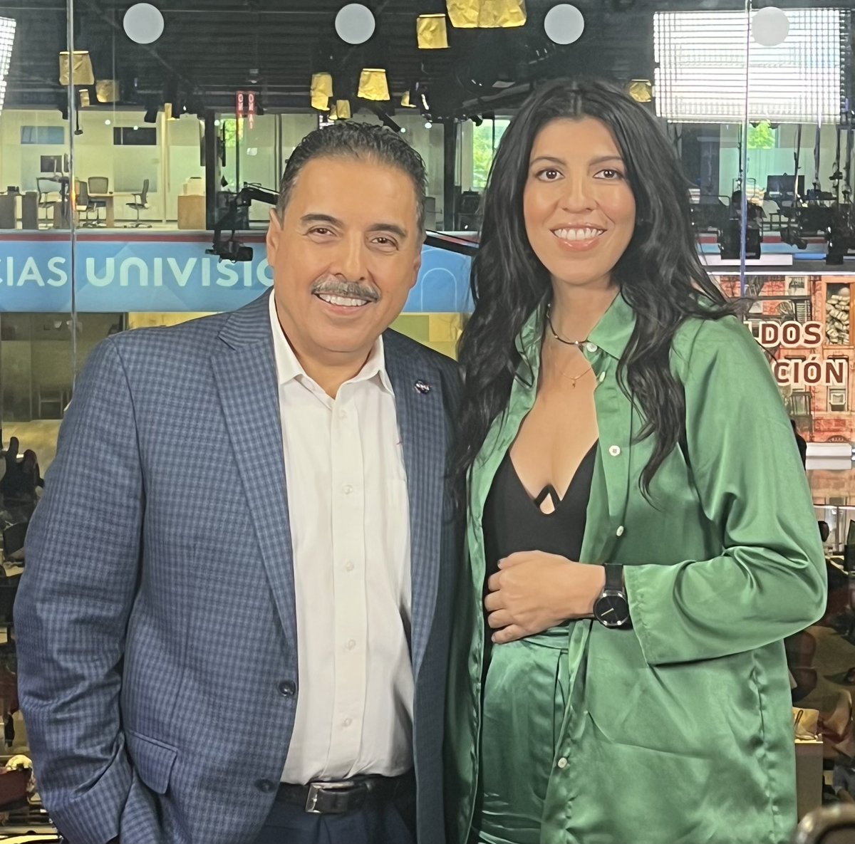 Jose Hernandez tweet media
