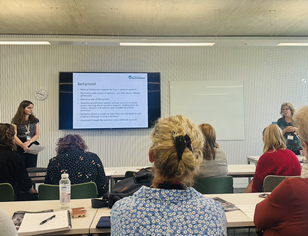 I love the use of #narrative assessment being used in <a href="/unisouthampton/">University of Southampton</a> Medical Humanities module! A great way  to allow students develop empathy and healthy emotion in such a demanding field - wonderful insight from Linda and Josephine @UoS_CHEP #CHEPstival