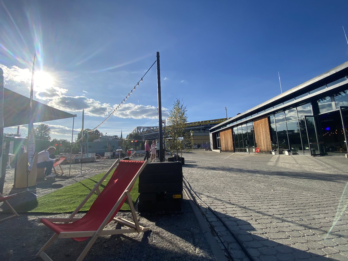 Chillen in der #Station mit Vorfreude auf die <a href="/republica/">re:publica</a> nächstes Jahr #rp24