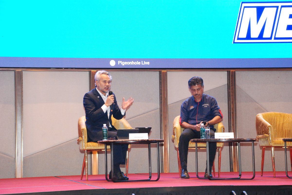 TalentCorp's Group CEO, Thomas Mathew spoke at the recently held Malaysian Employers Federation (MEF) National Conference 2023 in Kuala Lumpur on "The Future of Youth Employment in Malaysia: How enterprises and government can work together to ensure equal access to job