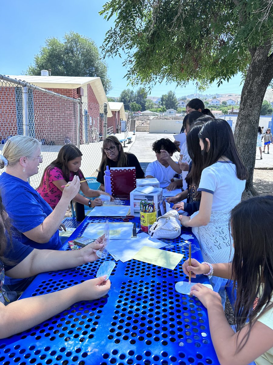 Chelsea Rhodes tweet media