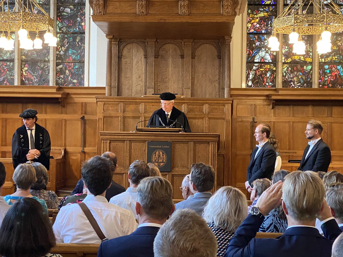 Zojuist is Erik Plas gepromoveerd aan de <a href="/UniLeiden/">Universiteit Leiden</a> op het onderwerp wezenlijke wijziging in het #aanbestedingsrecht. De handelseditie van het proefschrift is verkrijgbaar bij het IBR.

ibr.nl/publicaties/aa…