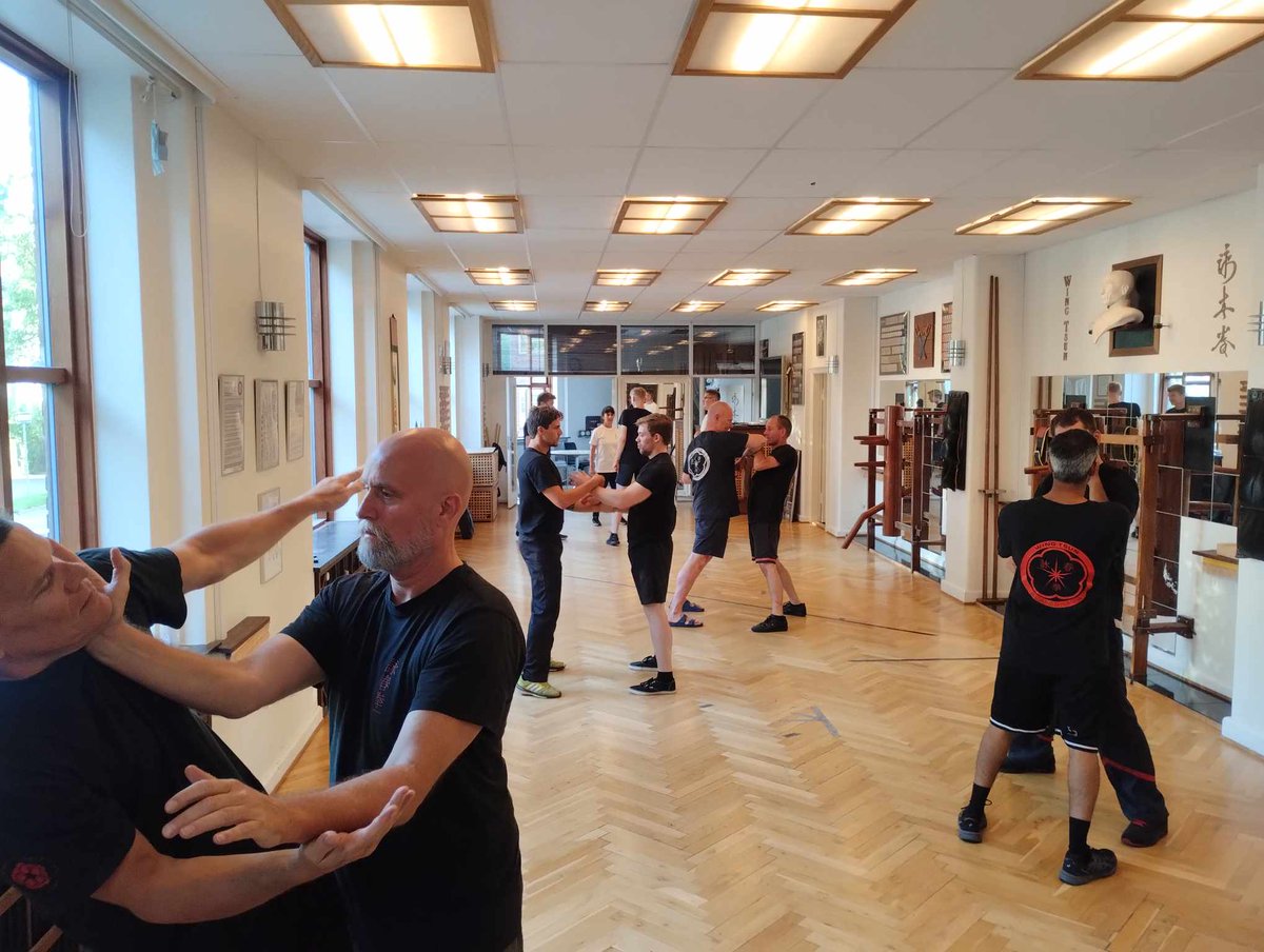 DKwingtsun's tweet photo. Lidt billeder fra den sidste uges træninger og work shops!
#WT #WingTsun #7Structura #WTScandinavia #WingTsunDanmark #SeptemStructura https://t.co/5DQ5XqRVUa