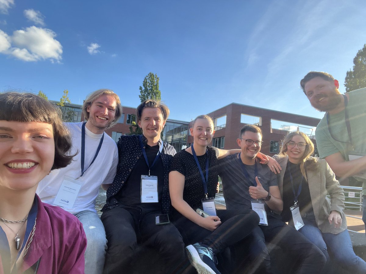 Shortly before our going on the boat cruise <a href="/automl_conf/">AutoML_conf</a> for #AutoML23. Who else is hyped? Joint work with Konrad, @FehringLukas, @CBen00, <a href="/TViering/">Tom Viering</a>, @_helenagraf &amp; <a href="/TanjaTornede/">Tanja Tornede</a> 😎