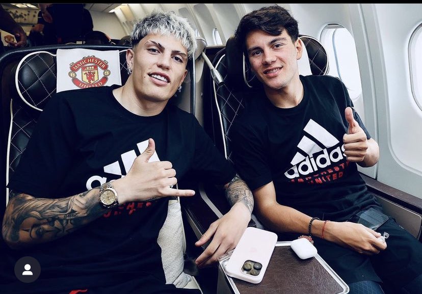 Cunha__utd's tweet photo. SHOUT-OUT TIME ⏰

DROP HANDLES 👇🏻

FOLLOW ME 🤝🏻

REPOST FOR MORE MUTALS 🔁

PICKING 10 https://t.co/7kTsI7EmB6