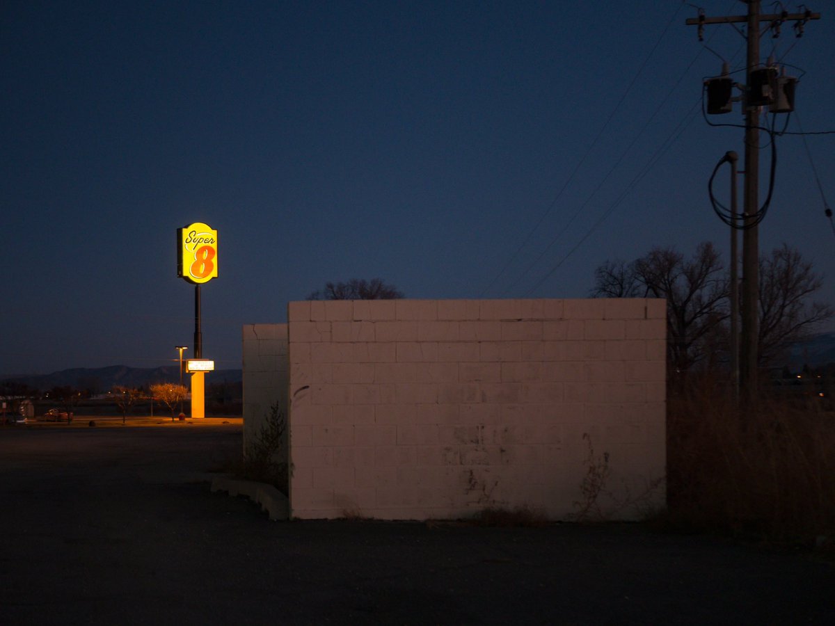 OliverWDahl's tweet photo. I have a little thing for blue hour https://t.co/aEFibqv9tX