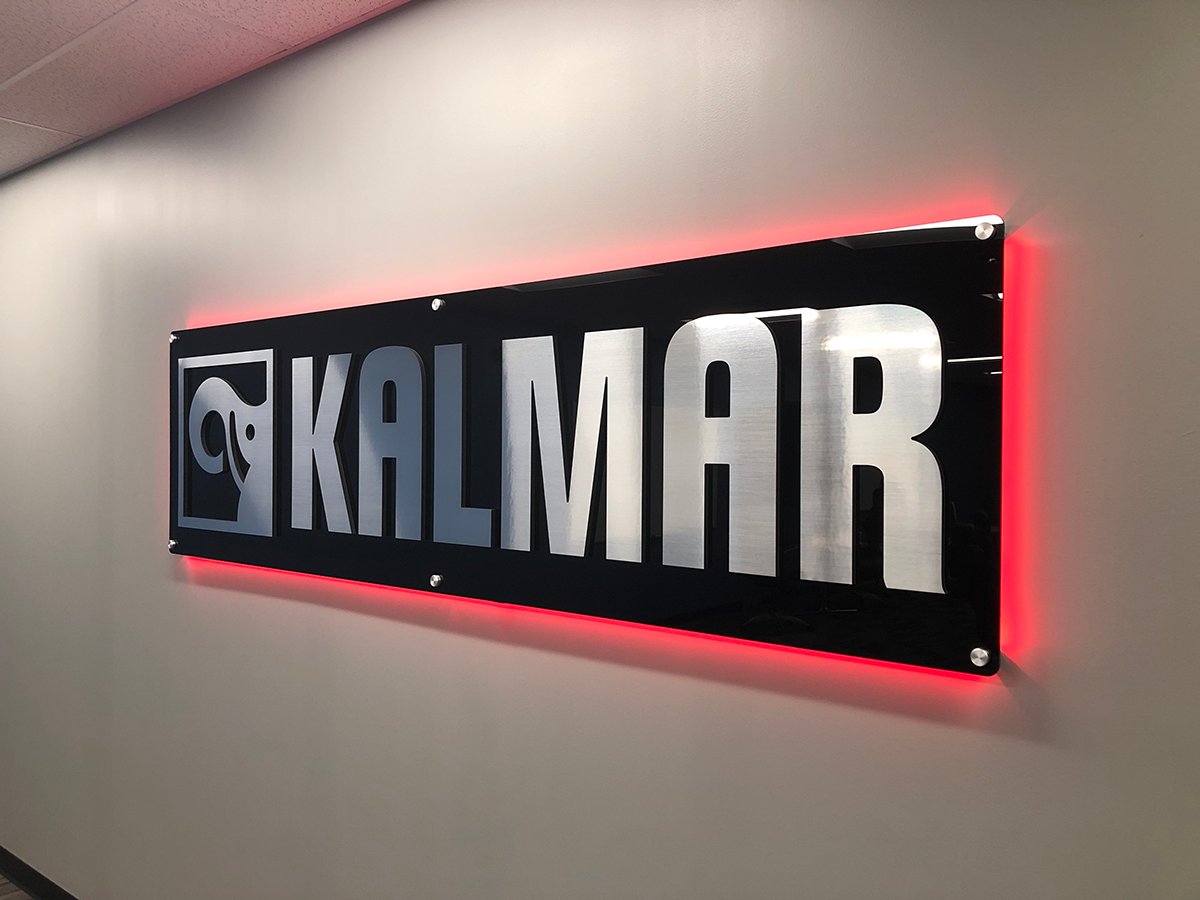 Image360KC's tweet image. Check out the red LED on this sign! Custom interior illuminated dimensional sign for Kalmar Global in Olathe, Kansas
.
#LED #LEDSign #InteriorSign #DimensionalSign #IlluminatedSign #Signage #Acrylic #CustomSign #Standoffs
