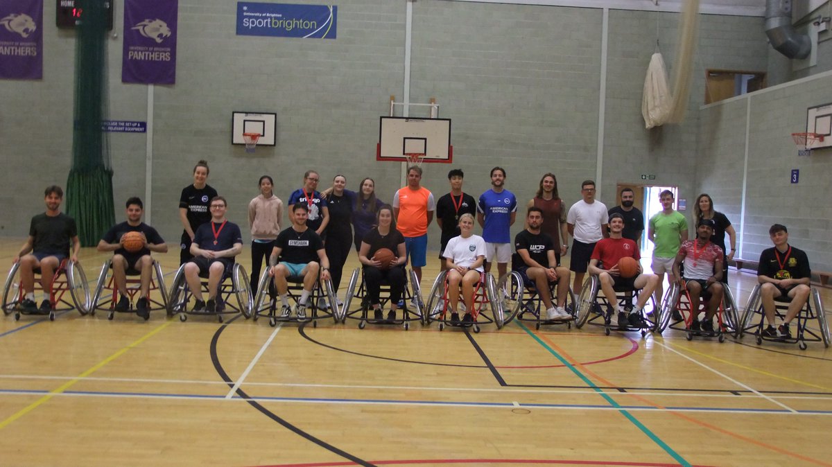 uniofbrighton's tweet image. Great to see what our teaching students have been up to this week on our Falmer and Eastbourne campus, from print making, to disability sport awareness and non-contact boxing!🥎🎨@edubrighton   

We are so looking forward to welcoming more students in the coming weeks😊