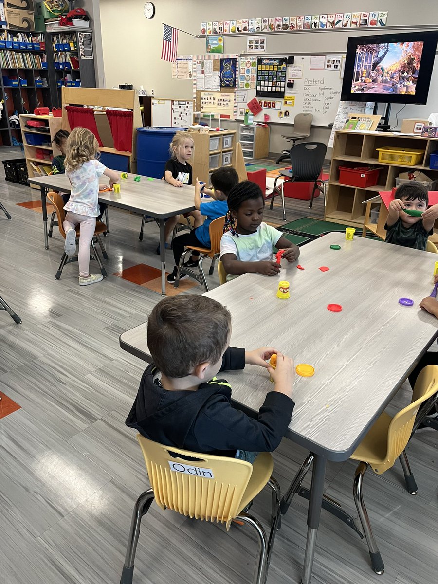 Belle Ryan Elementary tweet media