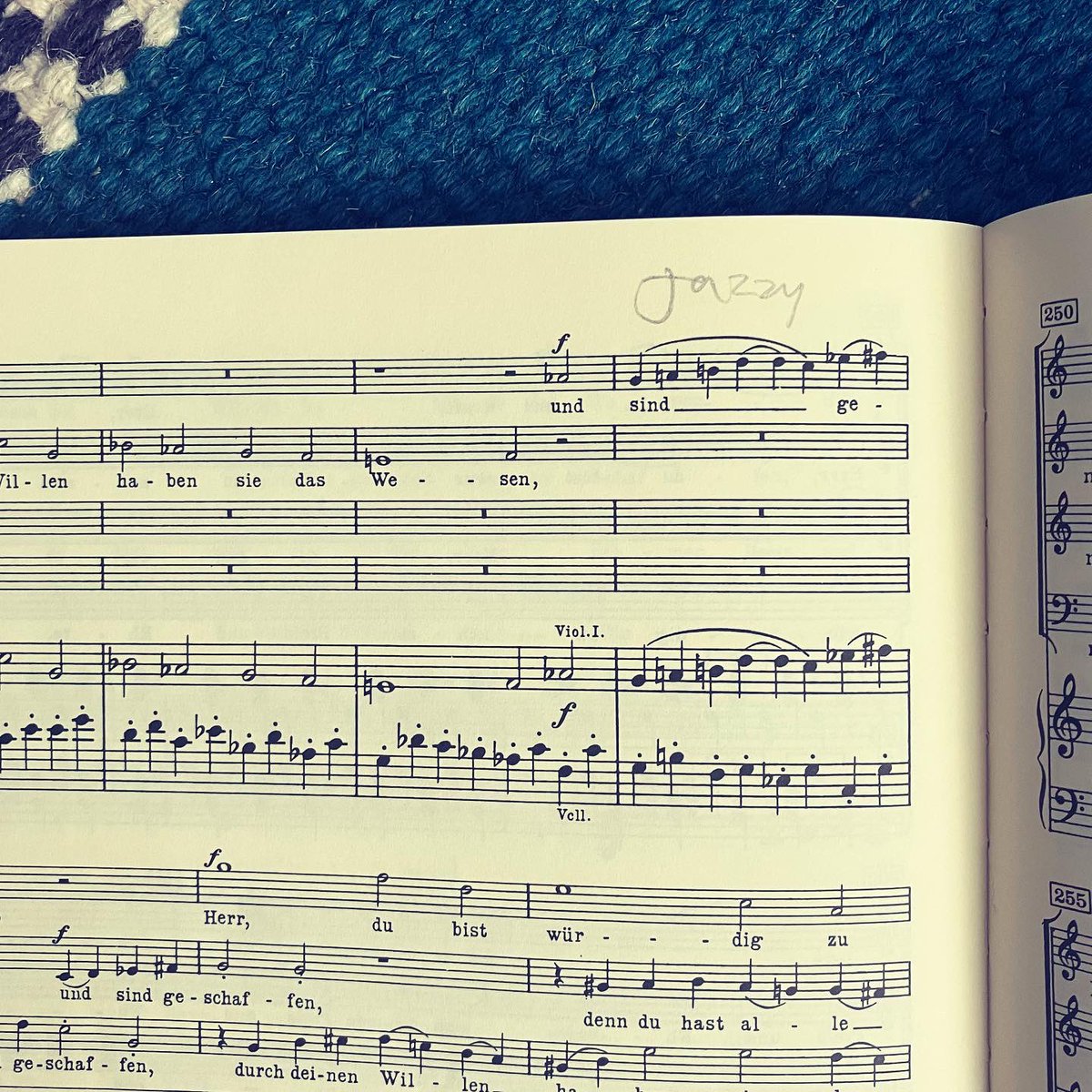 Finding it hard to believe that it's nearly 6 years since we last performed the #Brahms German Requiem with our friends @royalorchsoc but it's a joy to rediscover it...and all those helpful markings! Come and rediscover it for yourself on Thurs 16th Nov londonchorus.org.uk/event/brahms-g…