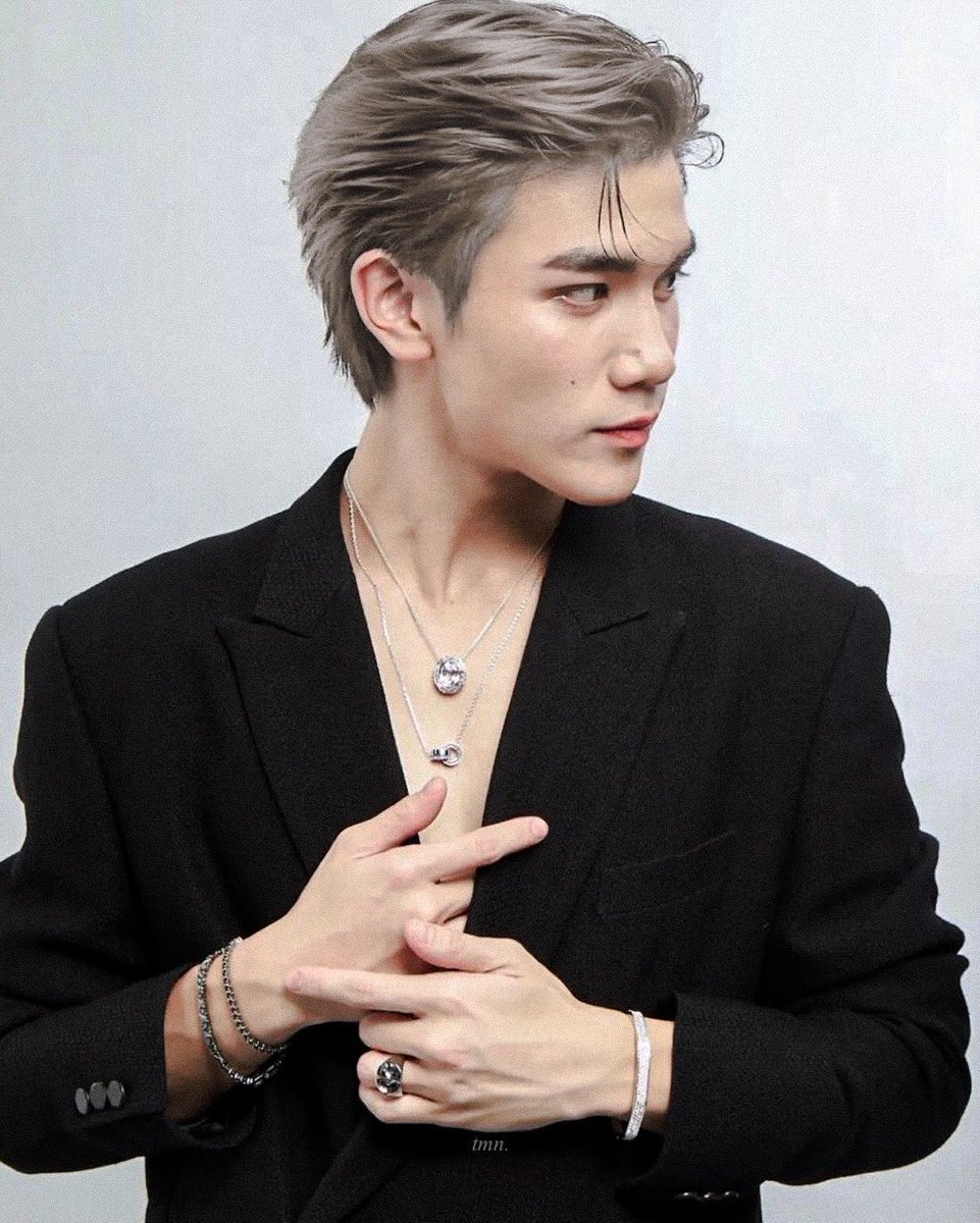 ถ้าวันนึงน้องทำสีนี้จิง ฉันจองศาลาได้เลอะ คือมันกร๊าวใจแท้หล่อสุด😭😭😭