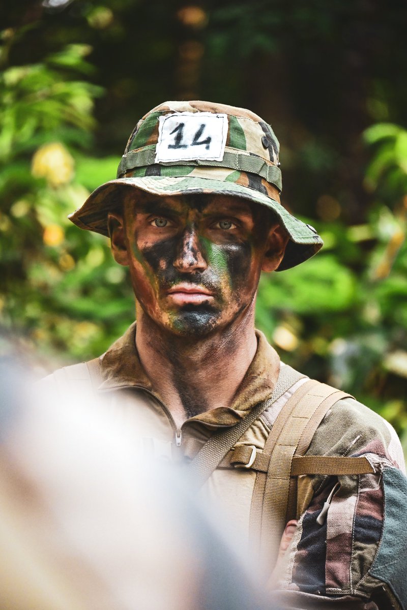 9eRima's tweet photo. #Commando | J-3/5 des tests CRAJ 🔥

- Préparation mission
- Course d’orientation 
- Dérive fluviale 
- Parcours combat individuel 
- Mission de nuit 

➡️ « Verrouiller » pour se dépasser individuellement au profit du collectif et de la mission. 

#enfervert #militaire https://t.co/WMB52yu9vn