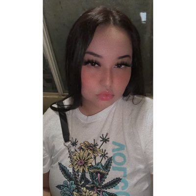 DevviALlison's tweet photo. #NewProfilePic https://t.co/uivitwRyzn