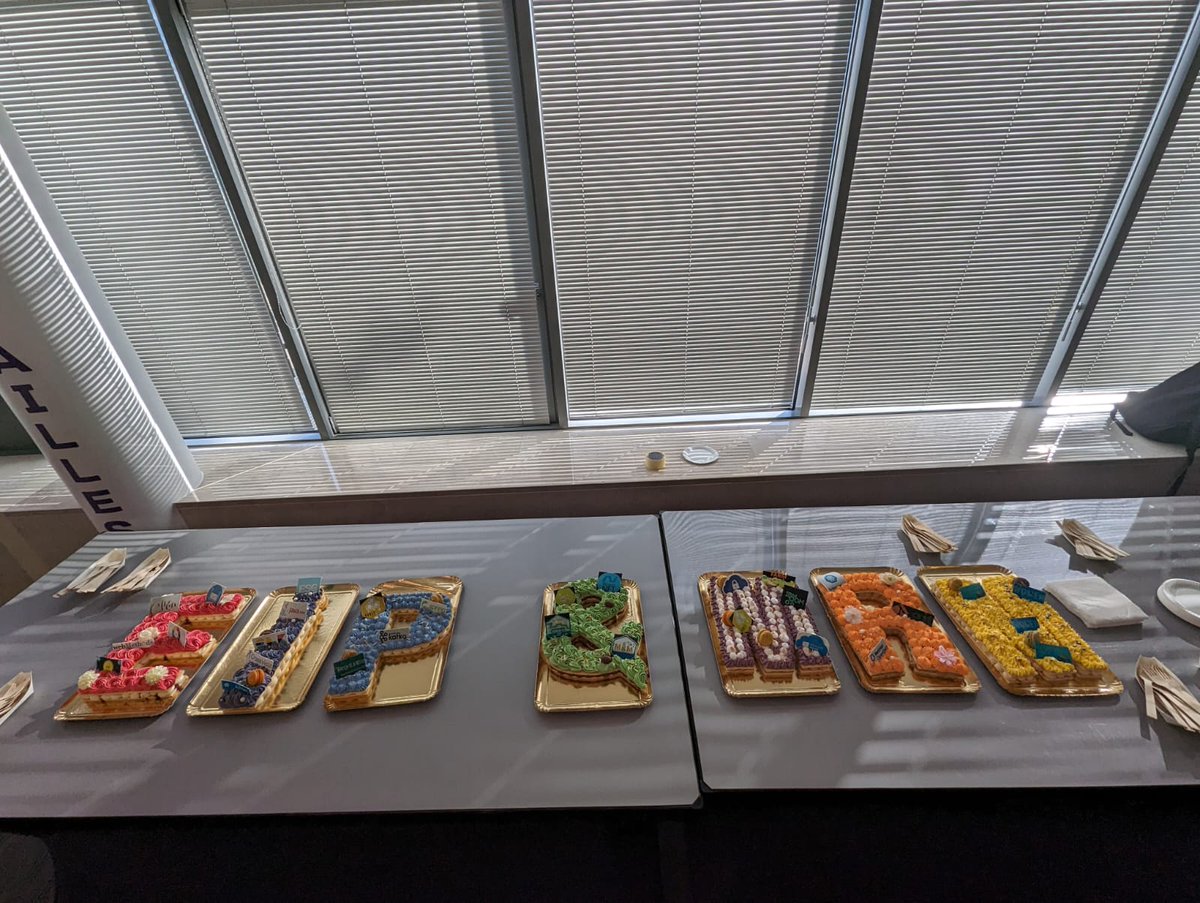 23/05/2016 - 31/08/2023
Un belle boîte et de belles personnes qui m'ont fait grandir.
Merci du fond du cœur, pour les beaux souvenirs, les belles rencontres et les beaux projets.
Au revoir <a href="/AXAFrance/">AXA France</a>