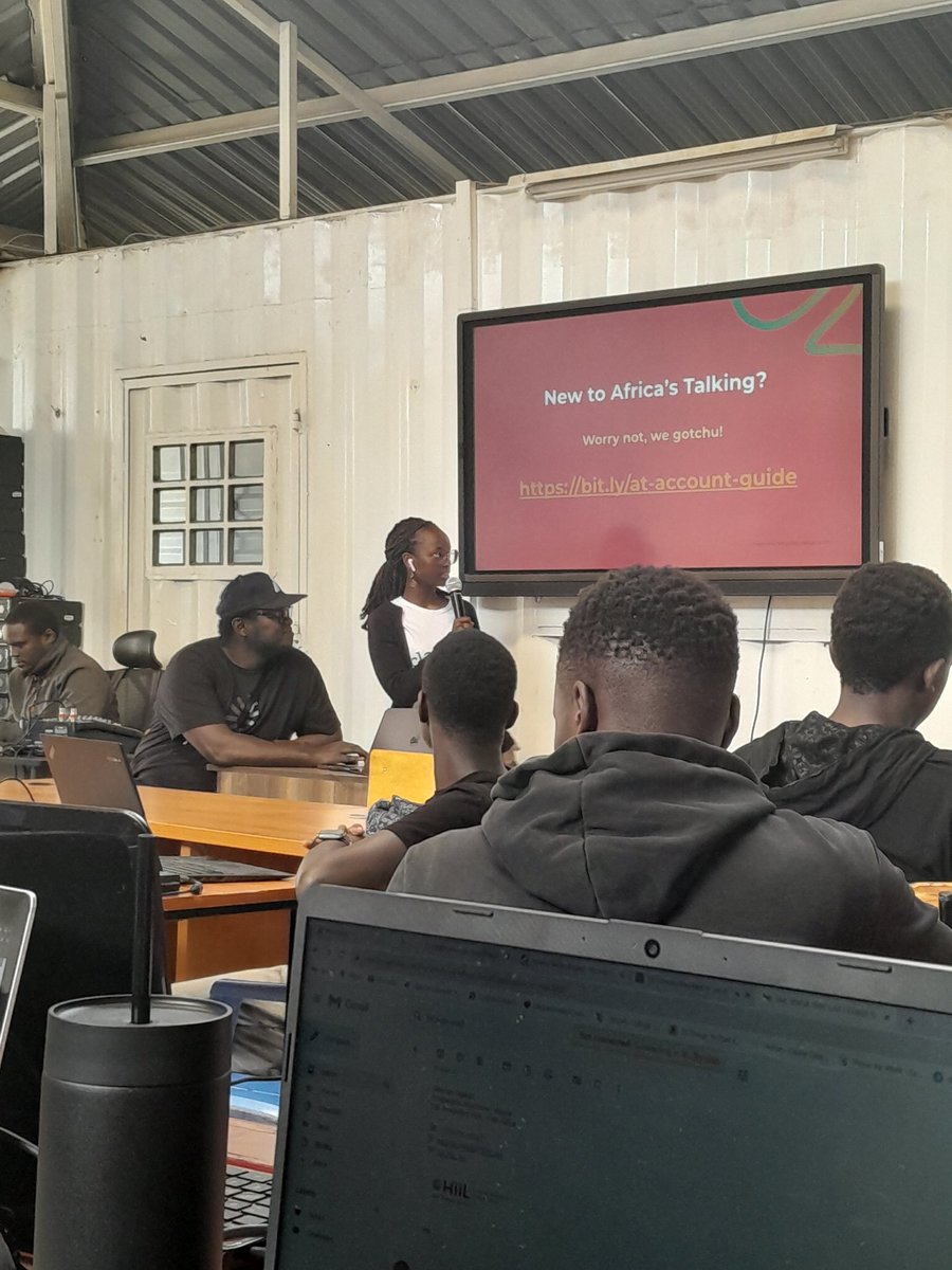 ruita_wachira's tweet photo. Nairobi county hackathon underway at @TheWEEECentre tackling Climate change.
Powered by @Africastalking APIs and graced by members of the @ATCommunityNBO and @ATWomenInTech with APIs crash course from @m_k_global and @sylvia_jebett 
#BuildWithAT #WeLoveNerds #InnovateNairobi https://t.co/CHVJtvLQqE
