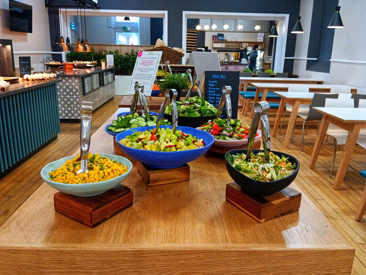 Josephmbryan's tweet image. Fantastic lunch from the @HolroydHowe team @SpedeNews in the new look sixth form dining room. Great work by everyone. @JPHolroyd @ChefSi71 @OliCullers @pammybabe68 @chefbenji64 @DamianBlake4 @DanielCollier84