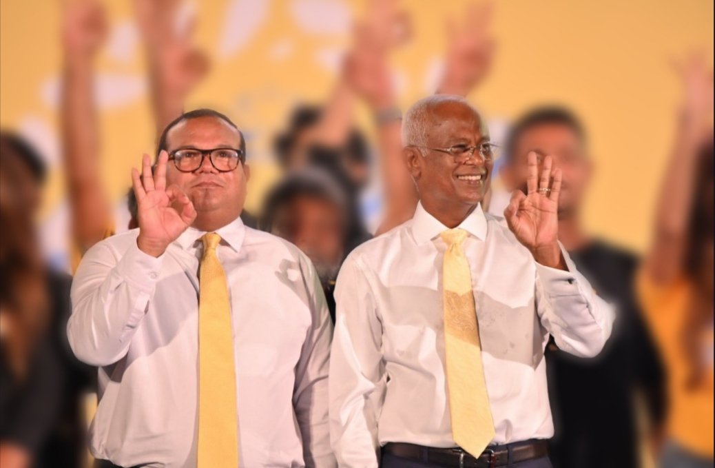 Dheevaanaa's tweet photo. މިއީ ރައްޔިތުން އެދޭ ގޮތް،
އެއްބުރުން ރައީސް @ibusolih
#IbuOk 3️⃣✔️
#AslamOk 3️⃣✔️ https://t.co/OTnv9UvKYK