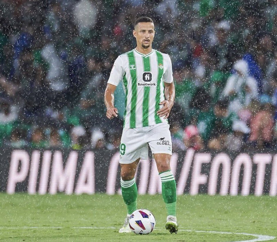 " لويس فليبي " لاعباً لنادي #الاتحاد .. 🖤💛
#صيفية_العميد