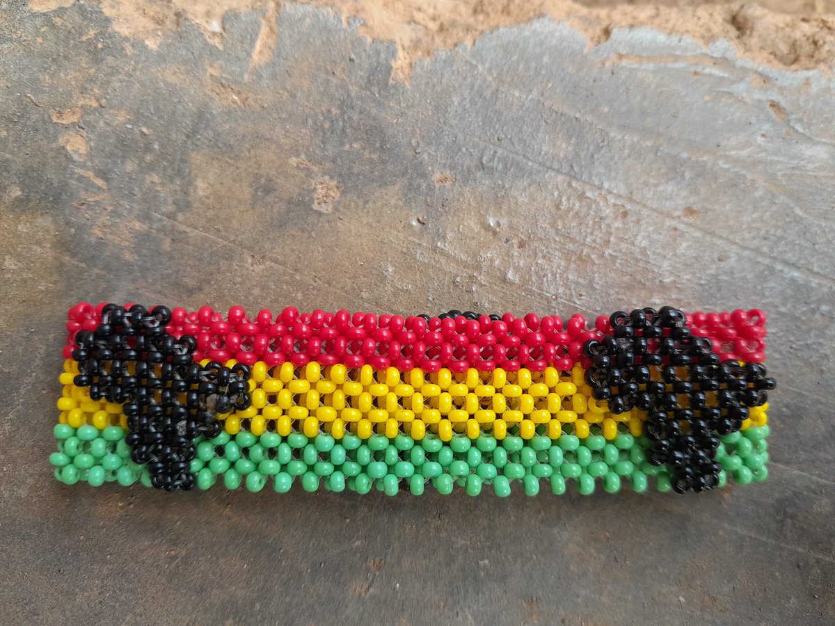 <a href="/Romarley/">Rohan Marley</a> <a href="/damianmarley/">Damian Marley</a> <a href="/stephenmarley/">Stephen Marley</a> <a href="/julianrmarley/">juliansy</a> a gift to all the marleys.