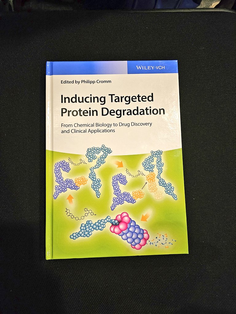 ChooMalcolm's tweet photo. So stoked to receive this book on targeted protein degradation from @culturedscience ! Thanks for the wonderful gesture! 
#EFMCASMC23 https://t.co/zsaC5ELqNc
