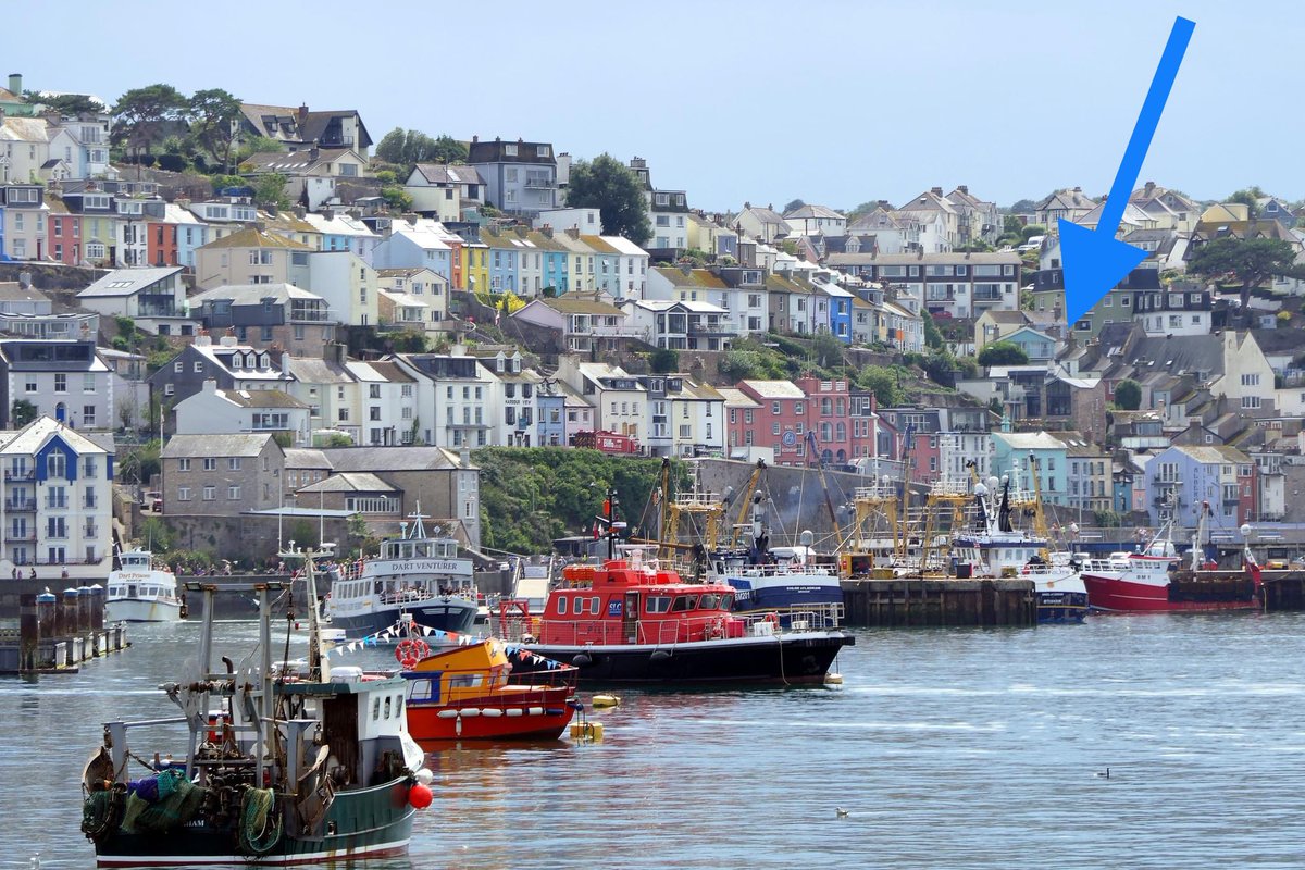 Saltys20's tweet photo. Last Sept break in Salty’s Cottage, Brixham
** 22nd - 28th ** (6 nights for £500)

You’ll find that Brixham’s micro-climate will be just perfect for people who just want to catch that last bit of summer!

#dogfriendly #holidaycottage #holiday #Devon #brixham @ERBIDCo @dotty4paws https://t.co/AluDXf9sLh
