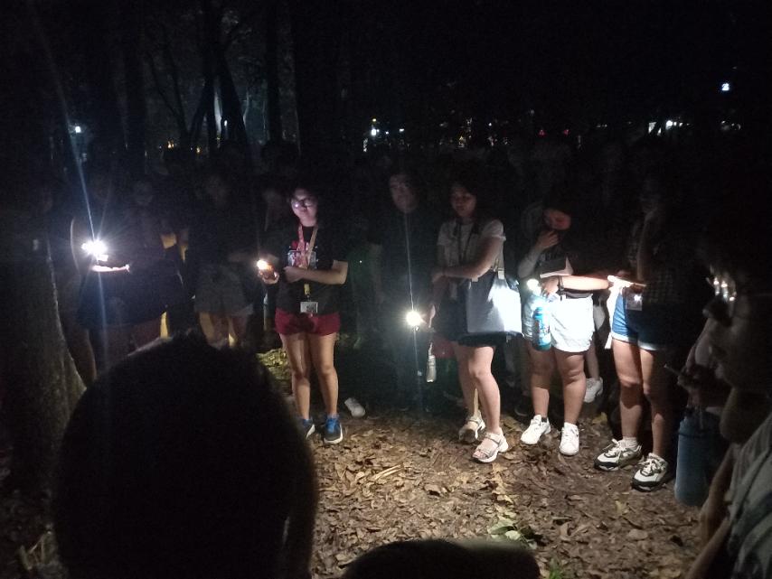 OurPao's tweet photo. Pao-Pao was laid to rest tonight at 7pm. He was honored by the community of faculty &amp; students who love him. Photos courtesy of Mr. Johnson of the Theo Dept. https://t.co/xYrfng1ACU