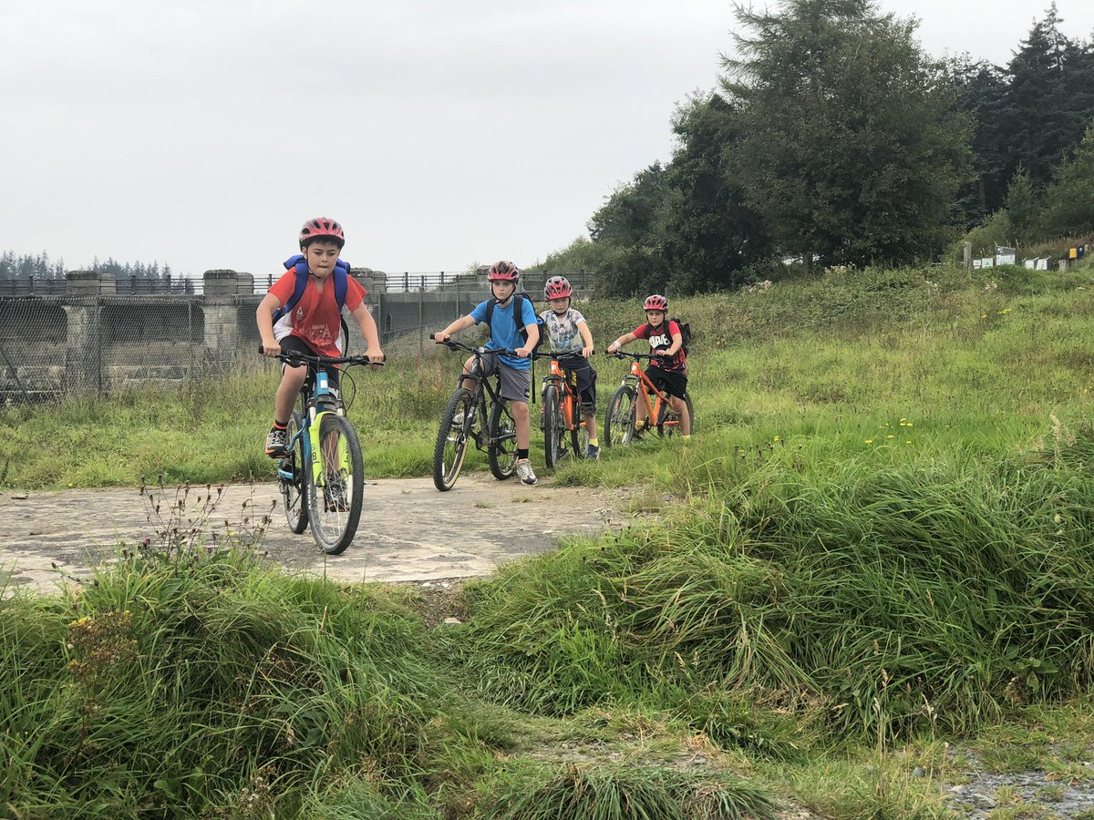 DosbarthE's tweet photo. Mountain biking group having so much fun 🤩 and Mrs Barry’s bike mechanic skills came in useful too 😊 @SychdynSchool https://t.co/M93evZQcuI