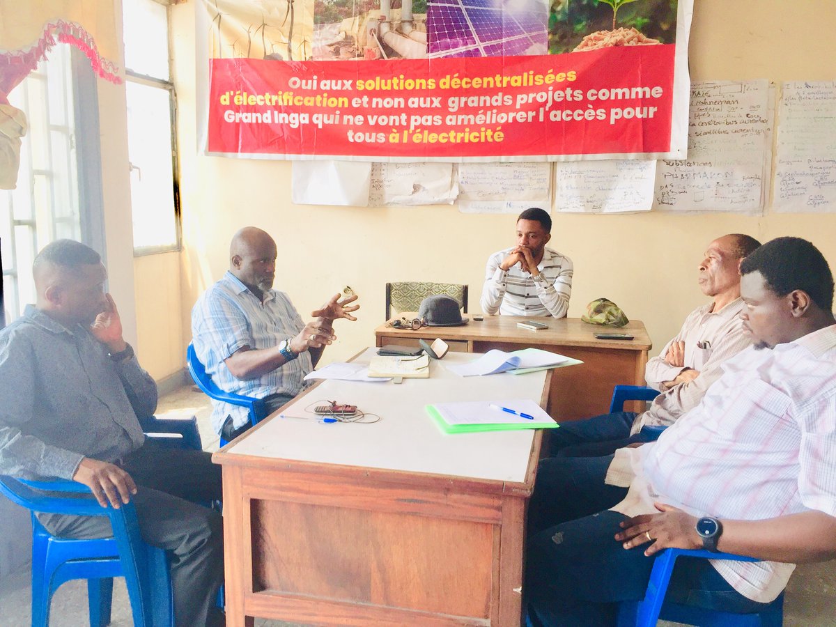 adeso_rdcongo's tweet photo. #PARC • Deuxième séance de concertation entre @adeso_rdcongo et le comité de gestion du #CCPSC de la commune de Kinshasa cet avant-midi, en vue de la signature de la convention quant au projet #PARC qui interviendra officiellement Ce vendredi 8 septembre. @UEenRDC https://t.co/9gj2ZZGyu4