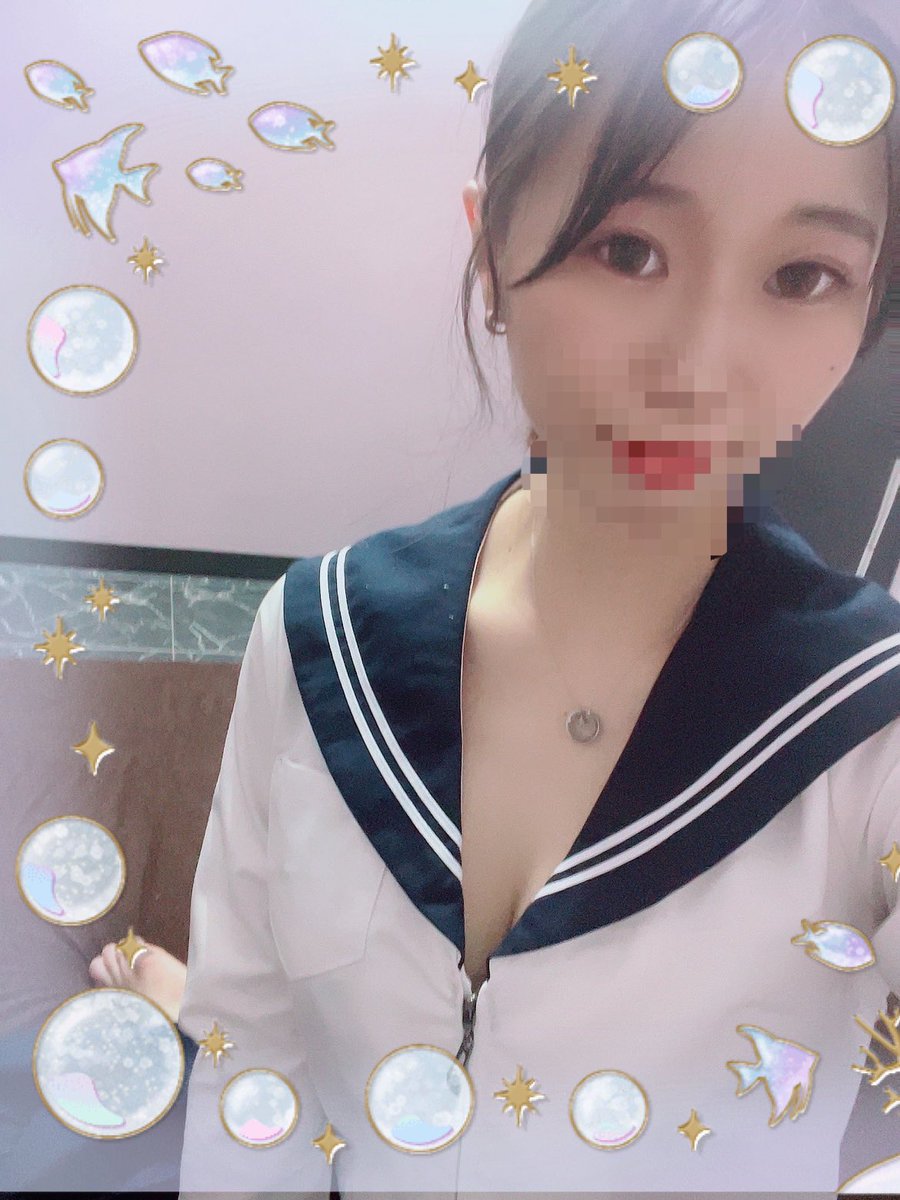 昨日まで博多行ってて今日帰ってからの出勤です💨
お土産用意してます！先着ですよっ🥰

 #メンエス  #メンズエステセラピスト  #メンエス大阪  #メンズエステ大阪  #メンエス嬢