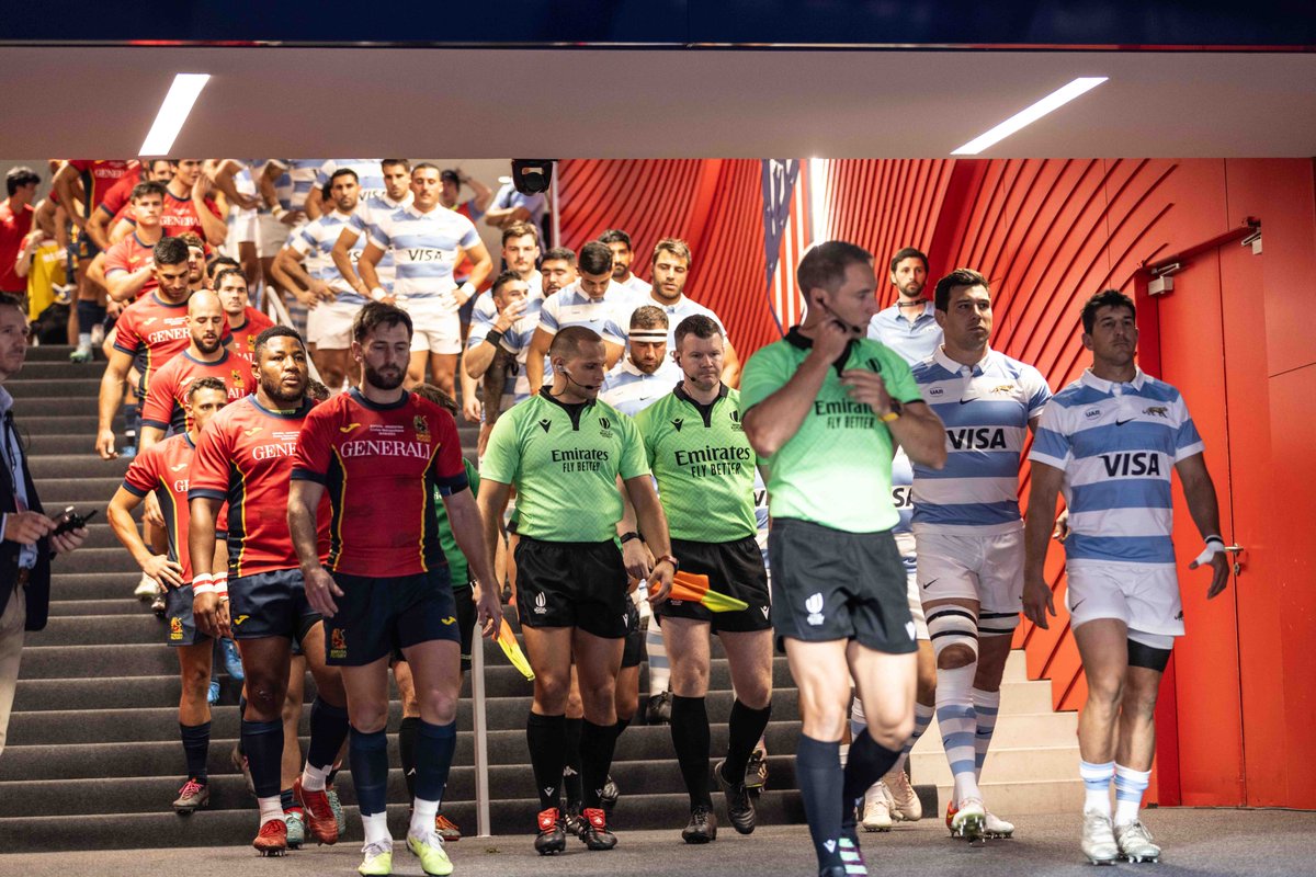 🔛 Ese momento...el silencio invade el túnel de vestuarios mientras el <a href="/Metropolitano/">Riyadh Air Metropolitano</a> ruge ante la salida al campo de #LosLeones y <a href="/lospumas/">Los Pumas</a>...🥹

#TheMatch