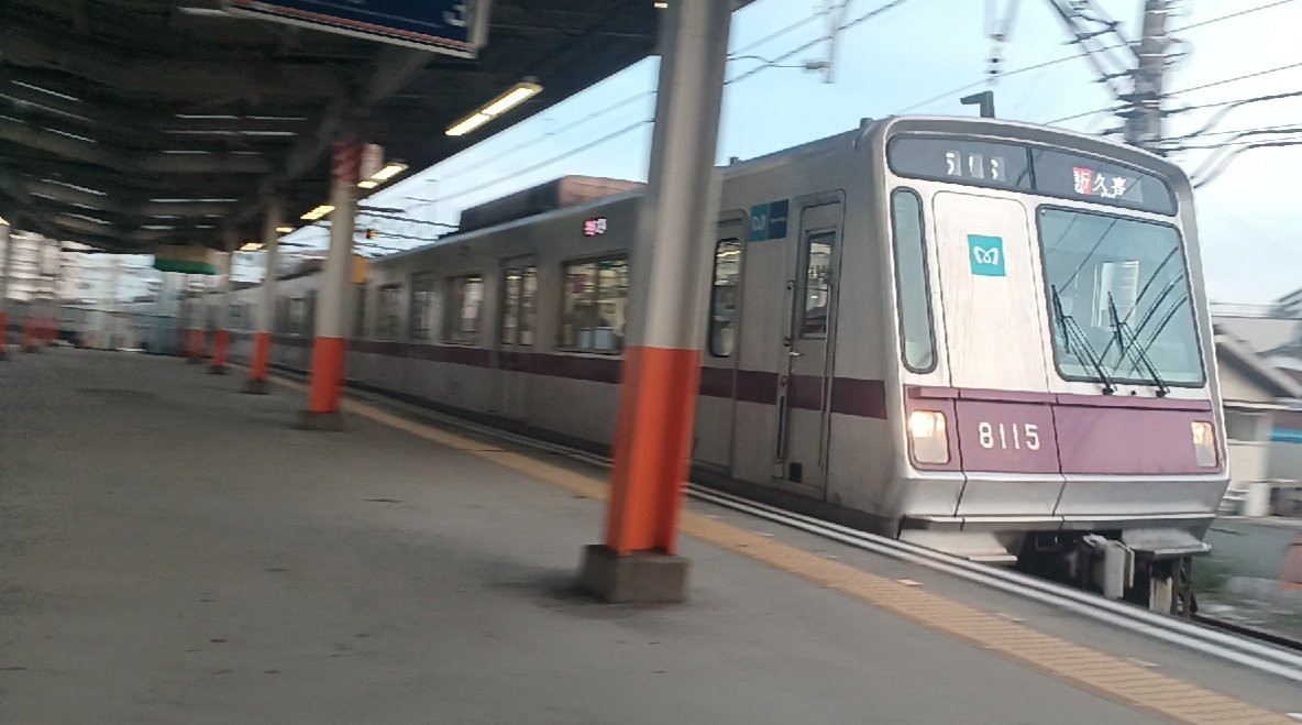 toei_v355's tweet photo. #8115F https://t.co/gpe1S8GYQ1