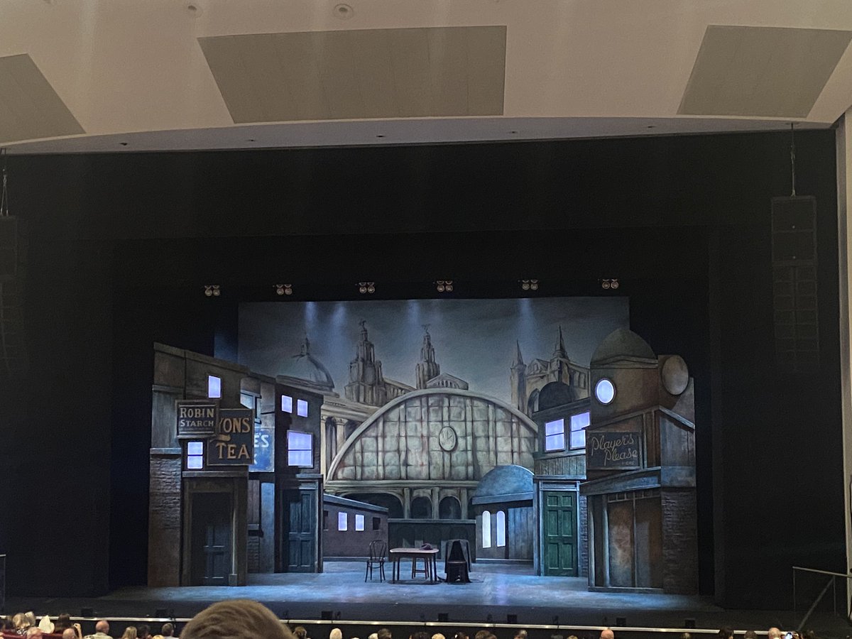 Thank you for our press night tickets <a href="/samwalton91/">Samantha Alton</a> Congrats on your performance 👏 #ByTheWatersOfLiverpool