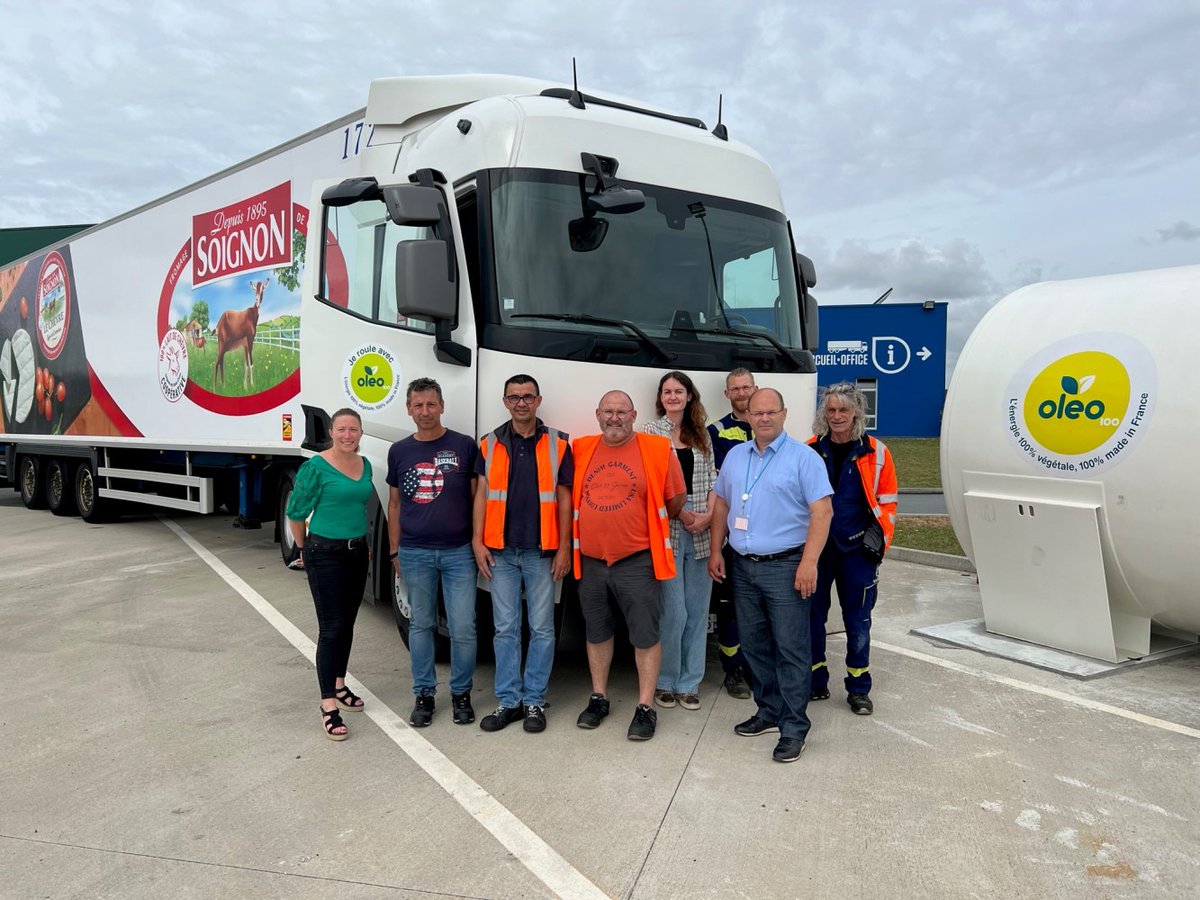 Oleo100_FR's tweet photo. Nous sommes fiers de vous annoncer notre collaboration avec #Eurial !
Eurial référence ses premiers tracteurs circulant au B100. Ils ont choisi la solution Oleo100 pour réduire leurs émissions de Co2.
Félicitations pour leur engagement ! https://t.co/ctDYmMbcxg