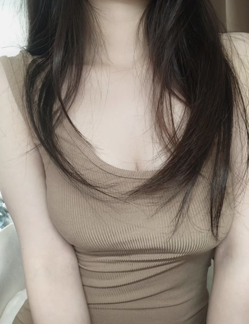 JiYan16987's tweet photo. 怎么都没人呜呜~ https://t.co/7yfVbJgUUO