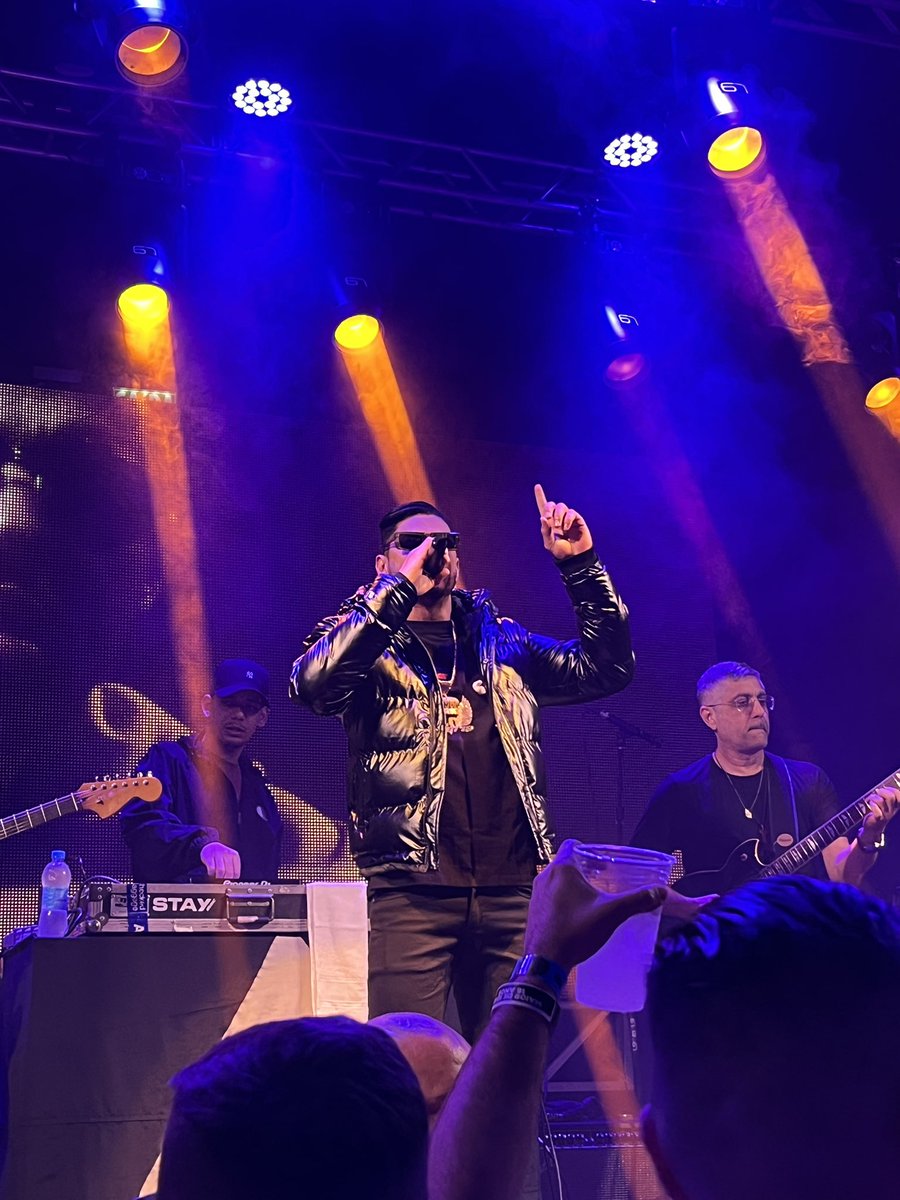 oigorclima's tweet photo. esse show do hungria foi uma das paradas mais fodas que já aconteceram na minha vida! https://t.co/5O9zdiLl1p