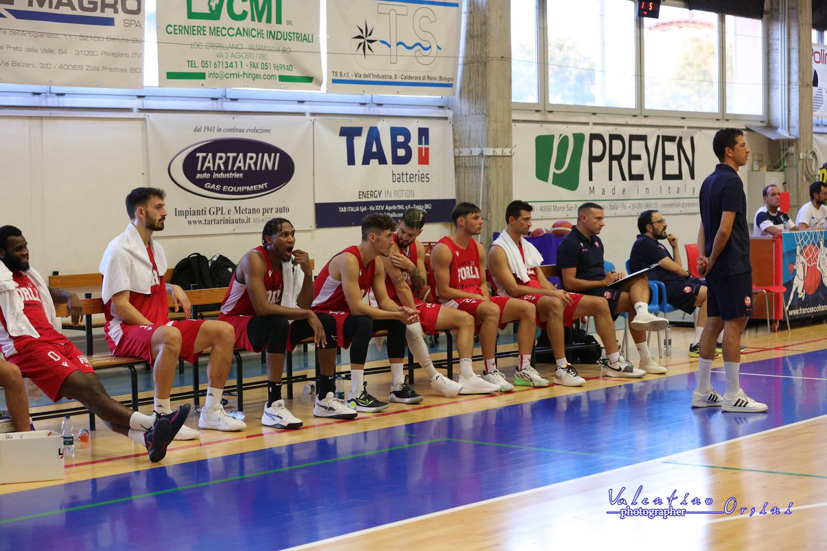Pallacanestro 2.015 Forlì tweet media