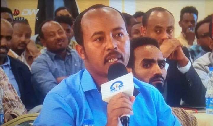 የዓረና ፓርቲ ሊቀ መንበር ዓምዶም ገብረስላሴን ጨምሮ ዛሬ ብቻ ከ20 በላይ ሰዎች ታሰሩ

ጳጉሜን 2፤ 2015 ዓ.ም.

(አዲስ ዘይቤ፤ አዲስ አበባ) በትግራይ ክልል 'ጥምረት ለስር ነቀል ለውጥ” በሚል የተሰባሰቡ ተፎካካሪ የፖለቲካ ፓርቲዎች በዛሬ እለት