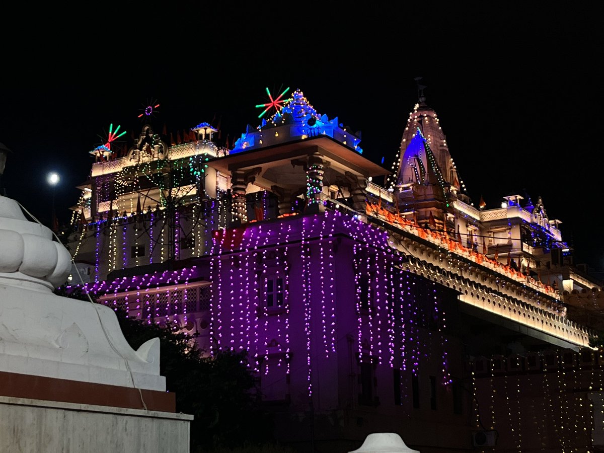 rajatsambyal_'s tweet photo. Hare Rama Hare Krishna.
Jai Shri Krishna 🙏🏻
#HappyKrishnaJanmashtami
#throwbacklastyear https://t.co/w18TRVHEOM