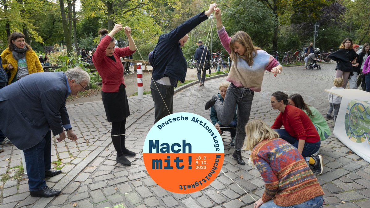 RNE_DE's tweet photo. 🔜Den Auftakt zu #aktionstage2023 machen wir gemeinsam mit @SandraSondern (@lehmbaublog @Architects4F) am 15.9. in Berlin mit einer Aktion zum Thema nachhaltiges Bauen. Die Plattform des @gw_undjetztalle ist weiterhin offen für Aktionen! Mehr Infos: https://t.co/obTqcBB6YW https://t.co/AhkcbeHZU7
