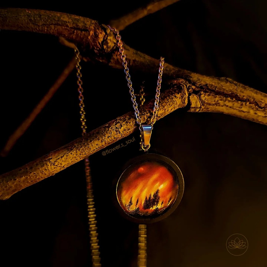 Flowers_Soul_'s tweet photo. Flower's Soul • S t o r e • 

Pueden pre ordenar sus artículos favoritos 💫
El enlace del catálogo está en la bio y en mi Instagram ;) 

#jewerly #drawing #merchandise https://t.co/lhboXdtyiA