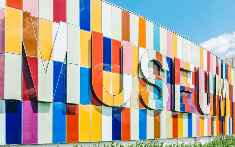 brabeau's tweet photo. OVERZICHTTENTOONSTELLING RUUD VAN EMPEL
Stedelijk Museum Breda
t/m 24 september
.
.
.
#brabant #brabeaumagazine #decoratie #wandelen #zomer #natuur #koken #interieur #historie #tips #lezersverhalen #landelijkwonen #brocante #inspiratie #brabeau https://t.co/ncjRc7mxRd https://t.co/aEgXRfd8Pk