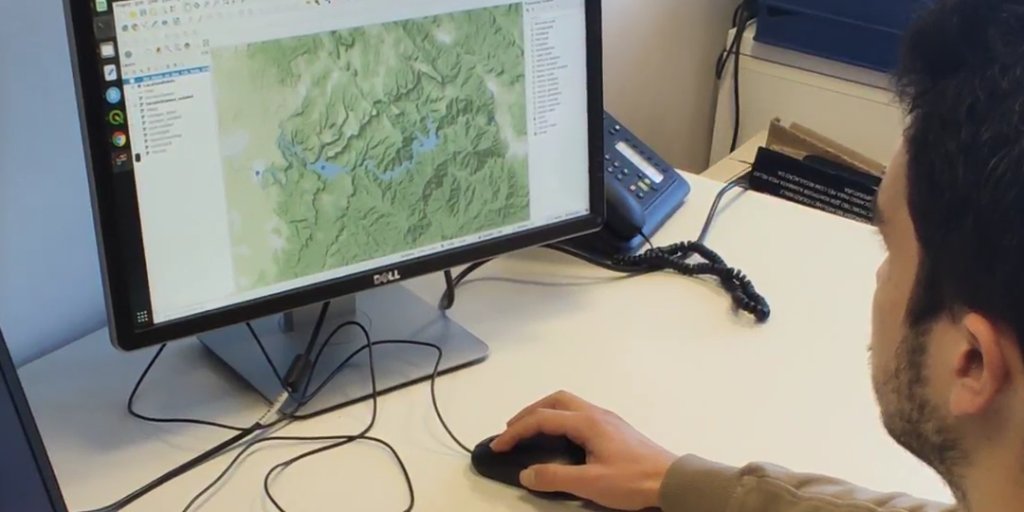 ICRA (@icrawater) on Twitter photo #ICRATeam 💬 Daniel Mercado (<a href="/daniel_merbet/">Daniel Mercado-Bettín</a>), Postdoctoral researcher🔬
#employeerecognition
Som <a href="/iCERCA/">Centres CERCA</a> #ICRATeam 💬 Daniel Mercado (<a href="/daniel_merbet/">Daniel Mercado-Bettín</a>), Postdoctoral researcher🔬
#employeerecognition
Som <a href="/iCERCA/">Centres CERCA</a>