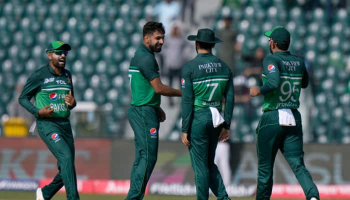 Sportsu26269313's tweet photo. Asia Cup 2023 Super 4 Points Table: Pakistan To Qualify For Final If THIS Happens In Colombo, Check HERE
https://t.co/VCjXeDvq5w
#AsiaCup #asiacup23 #AsiaCup2023 #IndvsPak #IndiavsPakistan #Colmbo #Cricket #cricketfans #Sportsupdates https://t.co/rBRy5ZC81E