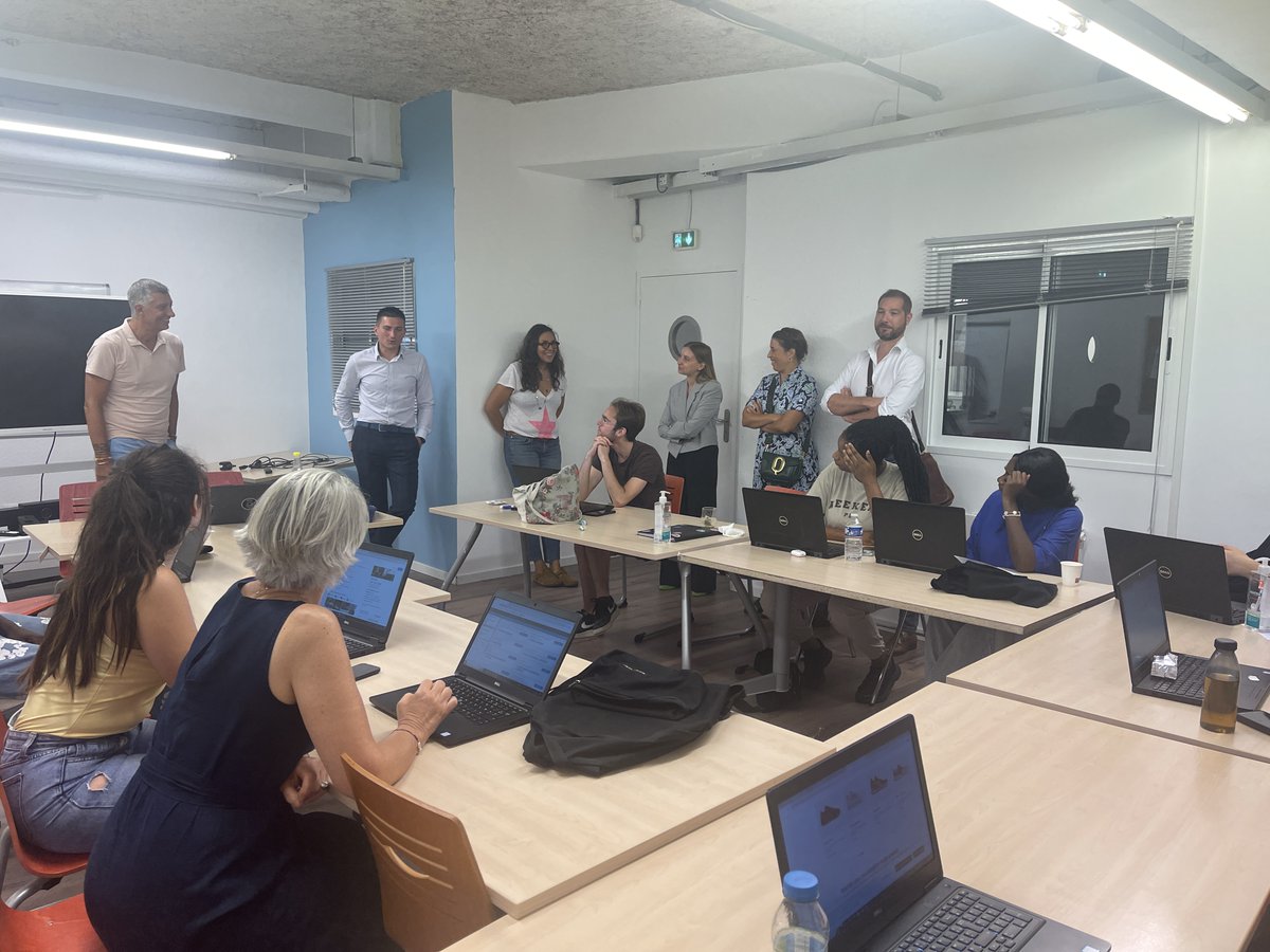 E2C PARIS tweet media