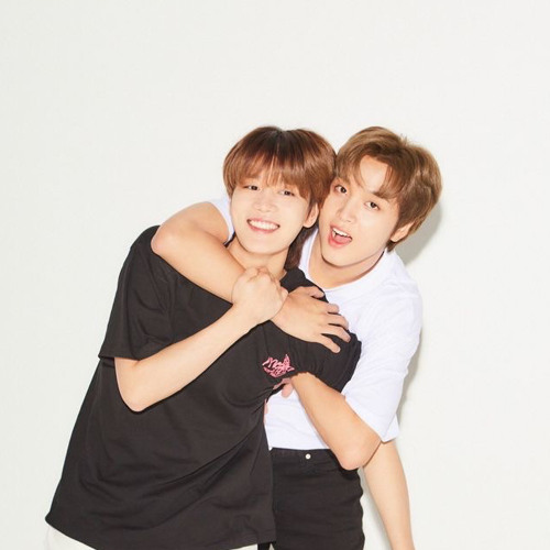 haechan_chanhae's tweet photo. #썬앤문과_함께걷는_뉴욕시티
#SunAndMoon_In_NYCT
#HAECHAN_NYCT https://t.co/3R0R5jceh2