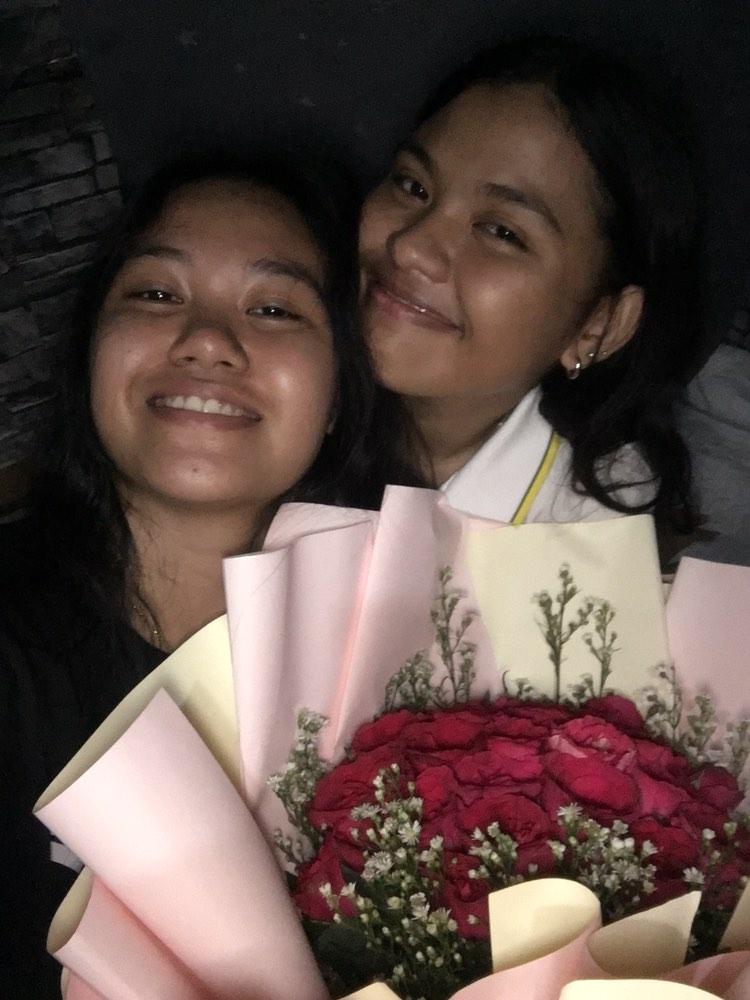 yang_dumbbbb's tweet photo. Happy anniv , babujieeee🤗🖤 https://t.co/LOjHM37r7x