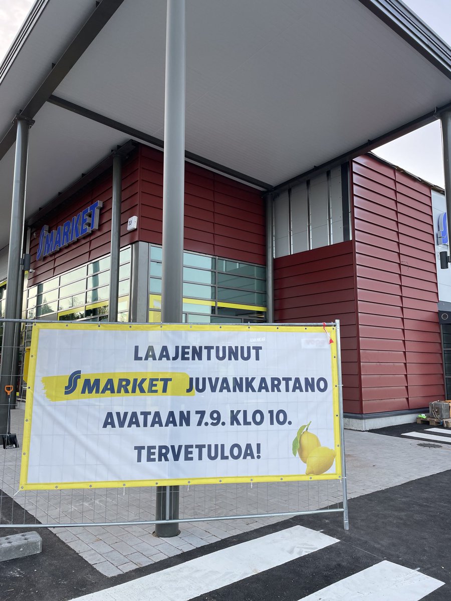 NikulaKimmo's tweet photo. Juvankartanon S-Market laajeni 500 neliöllä mahdollistaen ison valikoimalisäyksen. #S-market #HOK-Elanto https://t.co/yb1wjs22vK