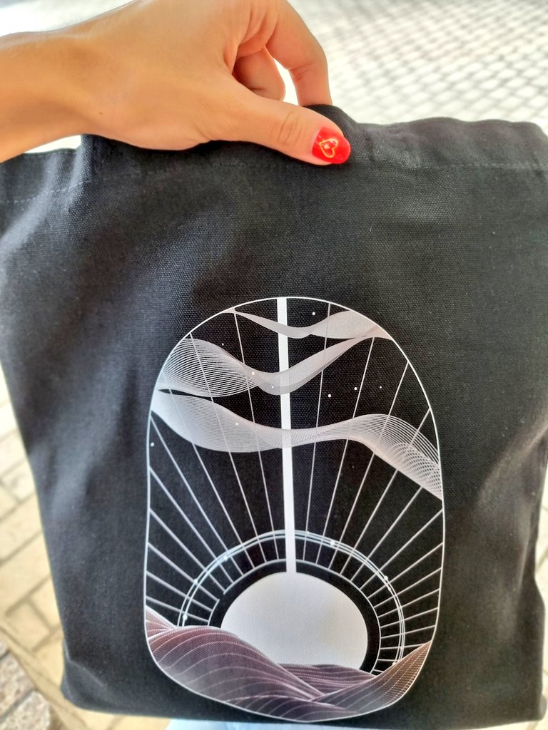 Just met the team at <a href="/pendle_fi/">Pendle</a> IRL and I'm no longer in it for the tech.

Now I'm in it for the people as well.

PENDLEEEEEE!!!

Honestly, these guys are fantastic - smart, strategic, passionate and genuinely excited about what they're building.

No, I'm not just saying that