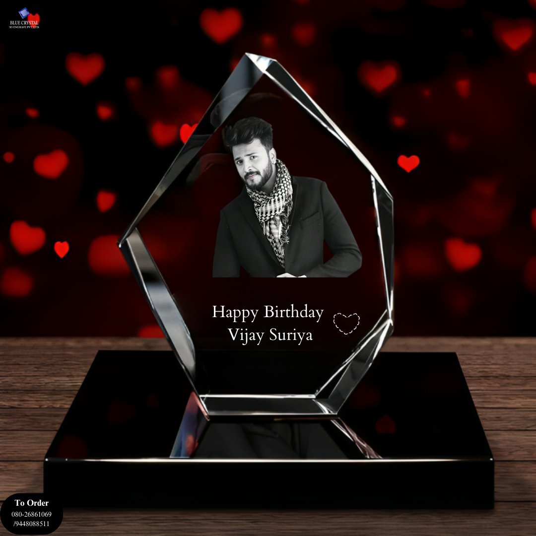 BlueCrystalsBLR's tweet photo. Wish you happy birthday Vijay Suriya.
#vijaysuriya #veeraputhra #firstlookposter #stylishstar #agnisakshi #actor #serialactor #kannadaserial #sandalwood #sandalwoodactor #gurubandi #judahsandy
#bluecrystal #bluecrystals
#gifts #birthday #birthdaygifts #birthdaygiftsforhim https://t.co/gayAxaQKhJ